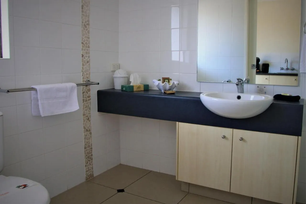 *** Motel Pacific Palms Motor Inn Marcoola Australia